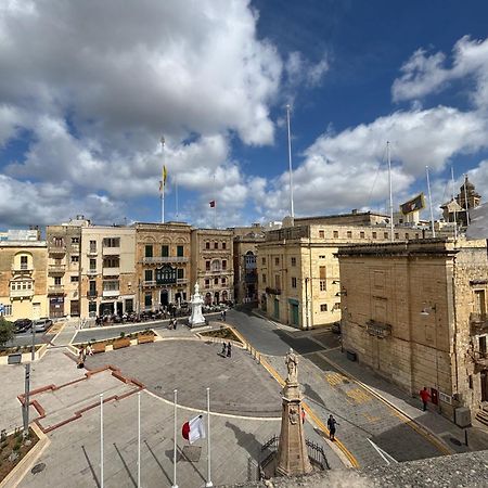 The Knight - Heritage & Art Home At Birgu Square Ngoại thất bức ảnh
