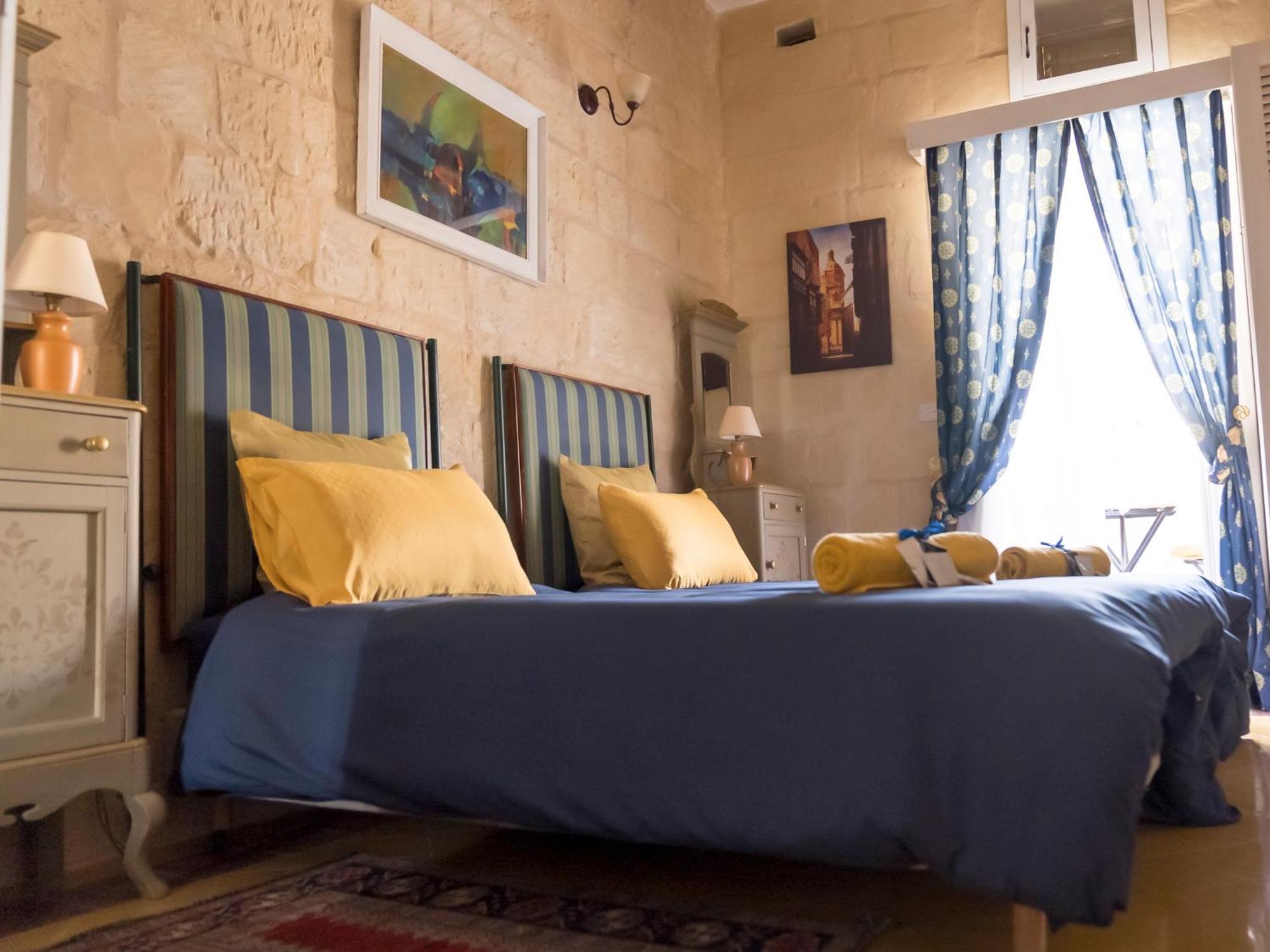 The Knight - Heritage & Art Home At Birgu Square Ngoại thất bức ảnh