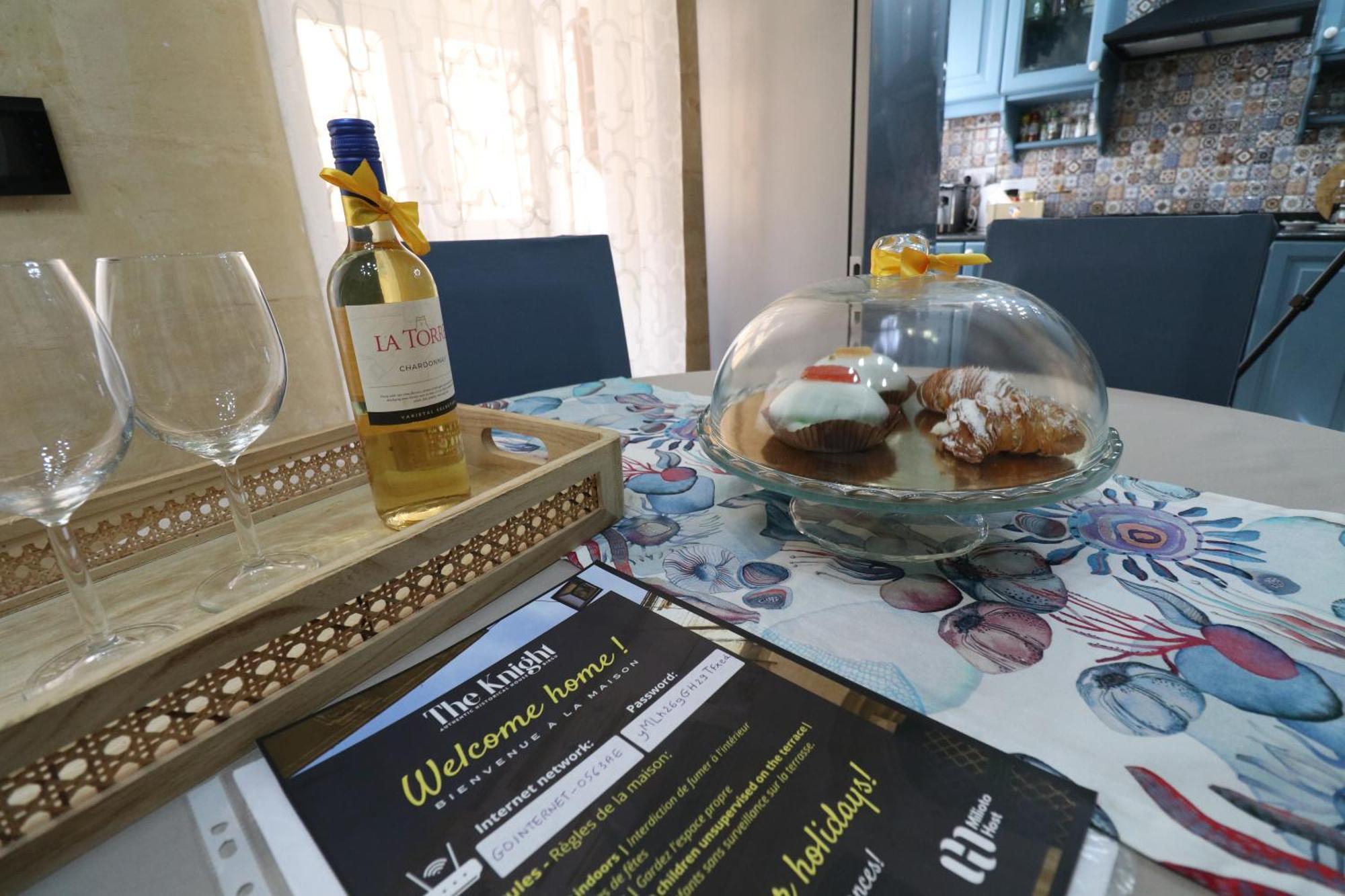 The Knight - Heritage & Art Home At Birgu Square Ngoại thất bức ảnh