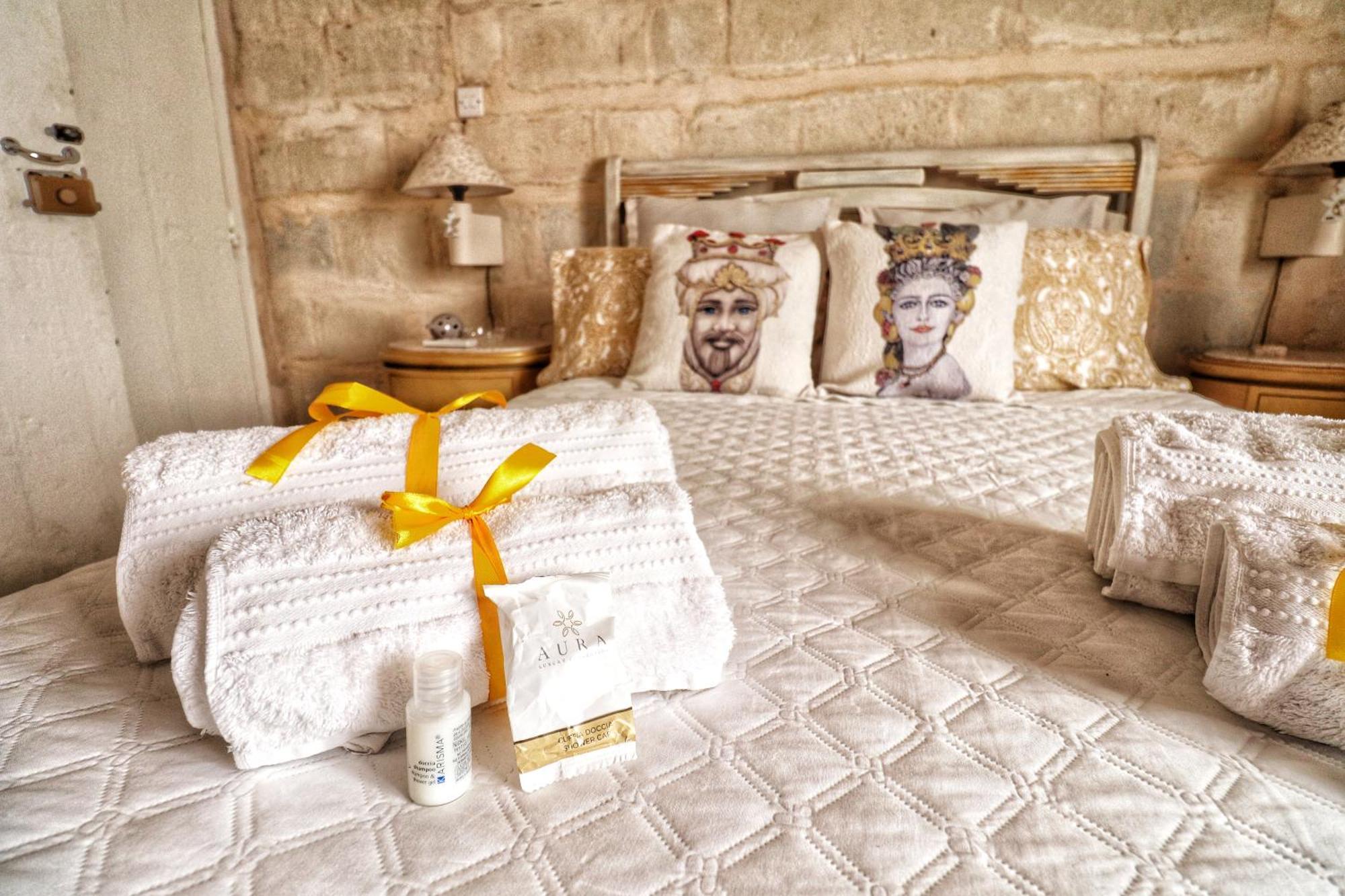 The Knight - Heritage & Art Home At Birgu Square Ngoại thất bức ảnh
