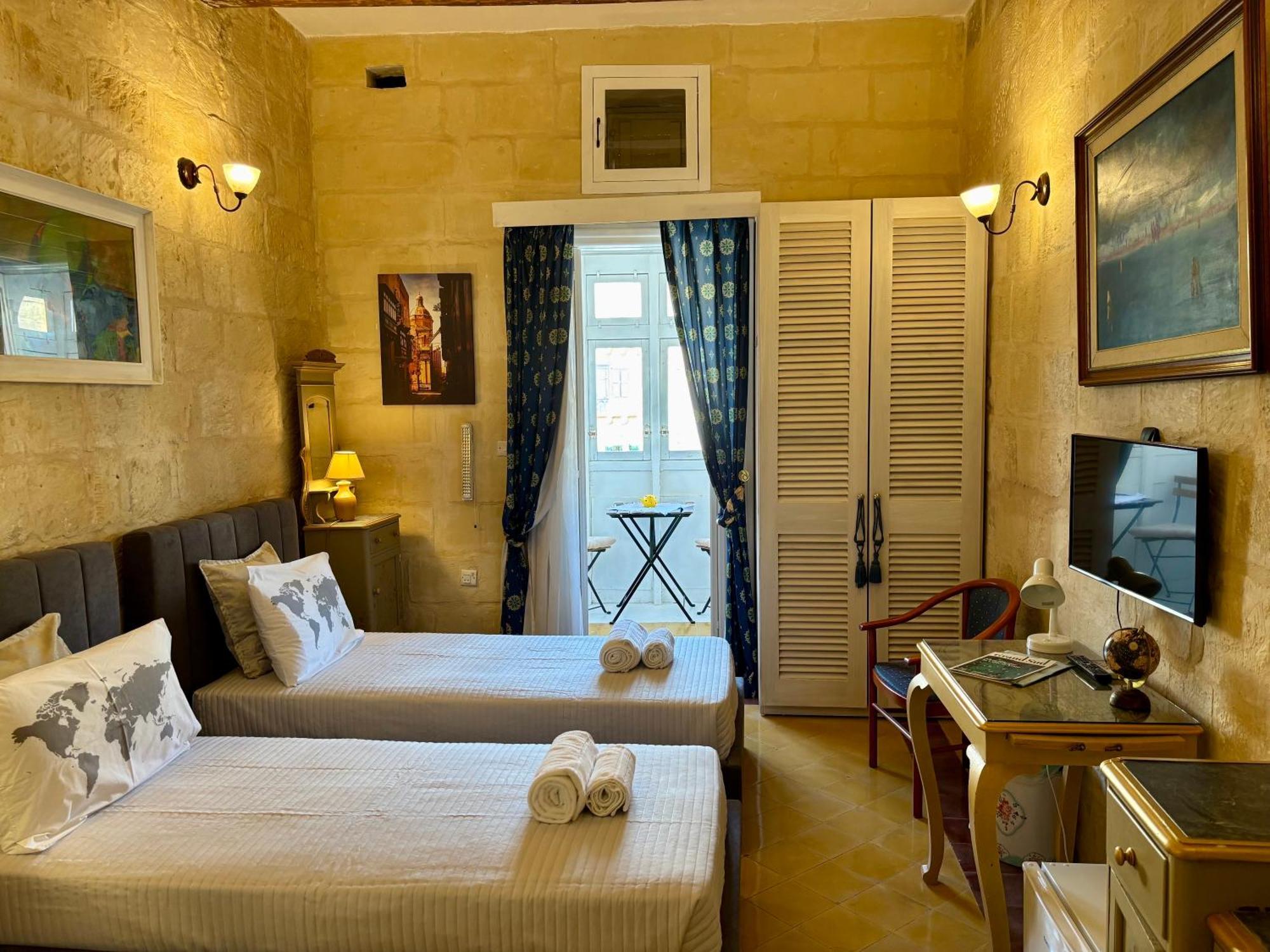 The Knight - Heritage & Art Home At Birgu Square Ngoại thất bức ảnh