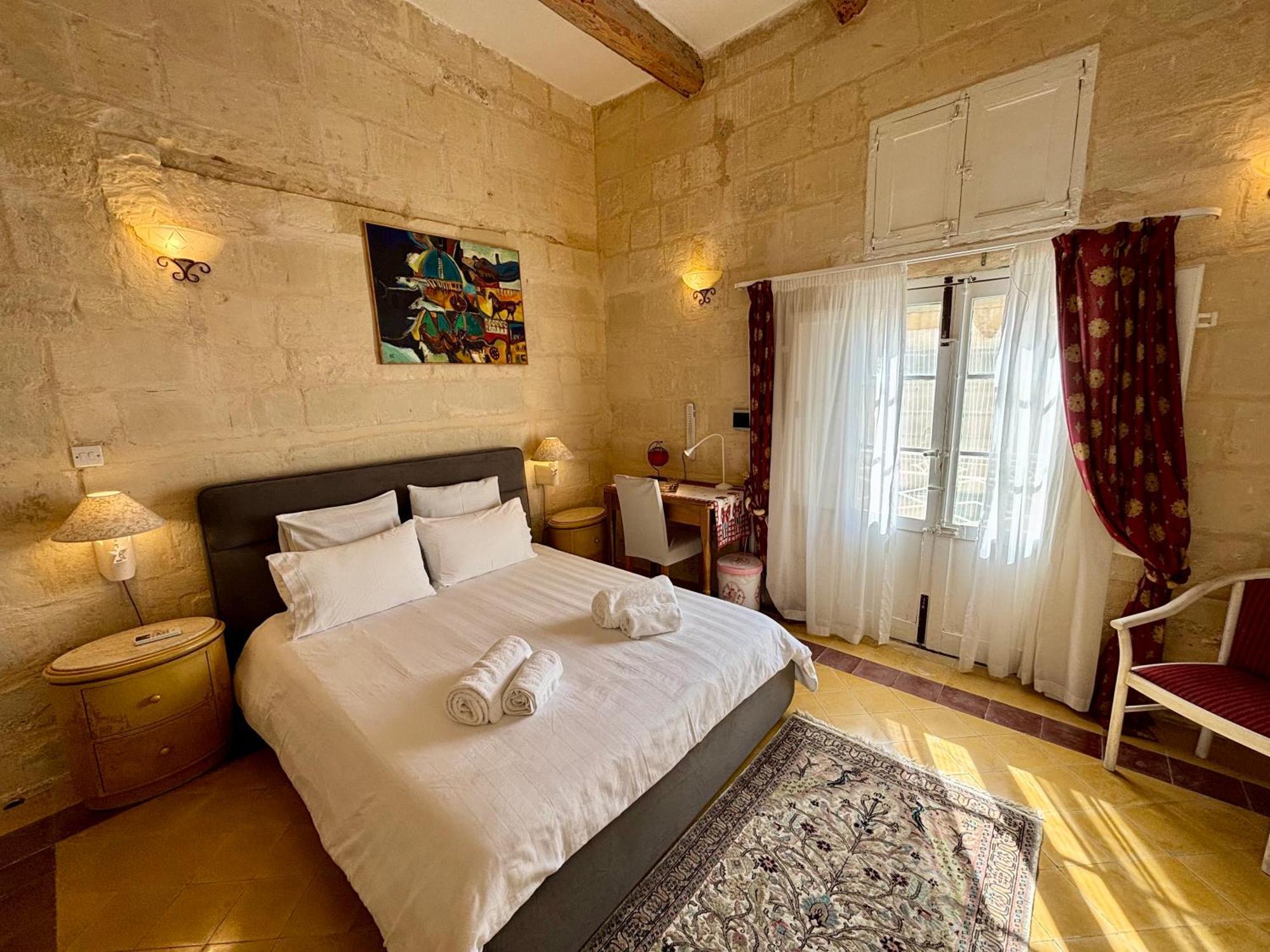 The Knight - Heritage & Art Home At Birgu Square Ngoại thất bức ảnh